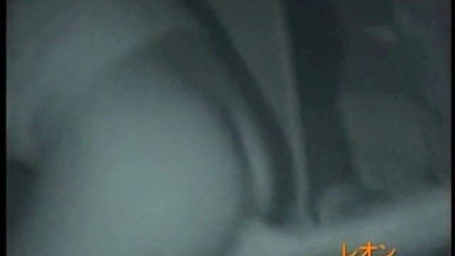 Lea Lexus让她所有的洞都充满了男人的肉