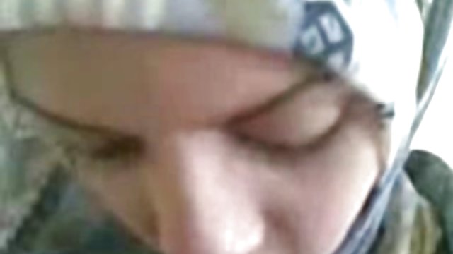 性感时光与自然丰满的亚历克西斯亚当斯